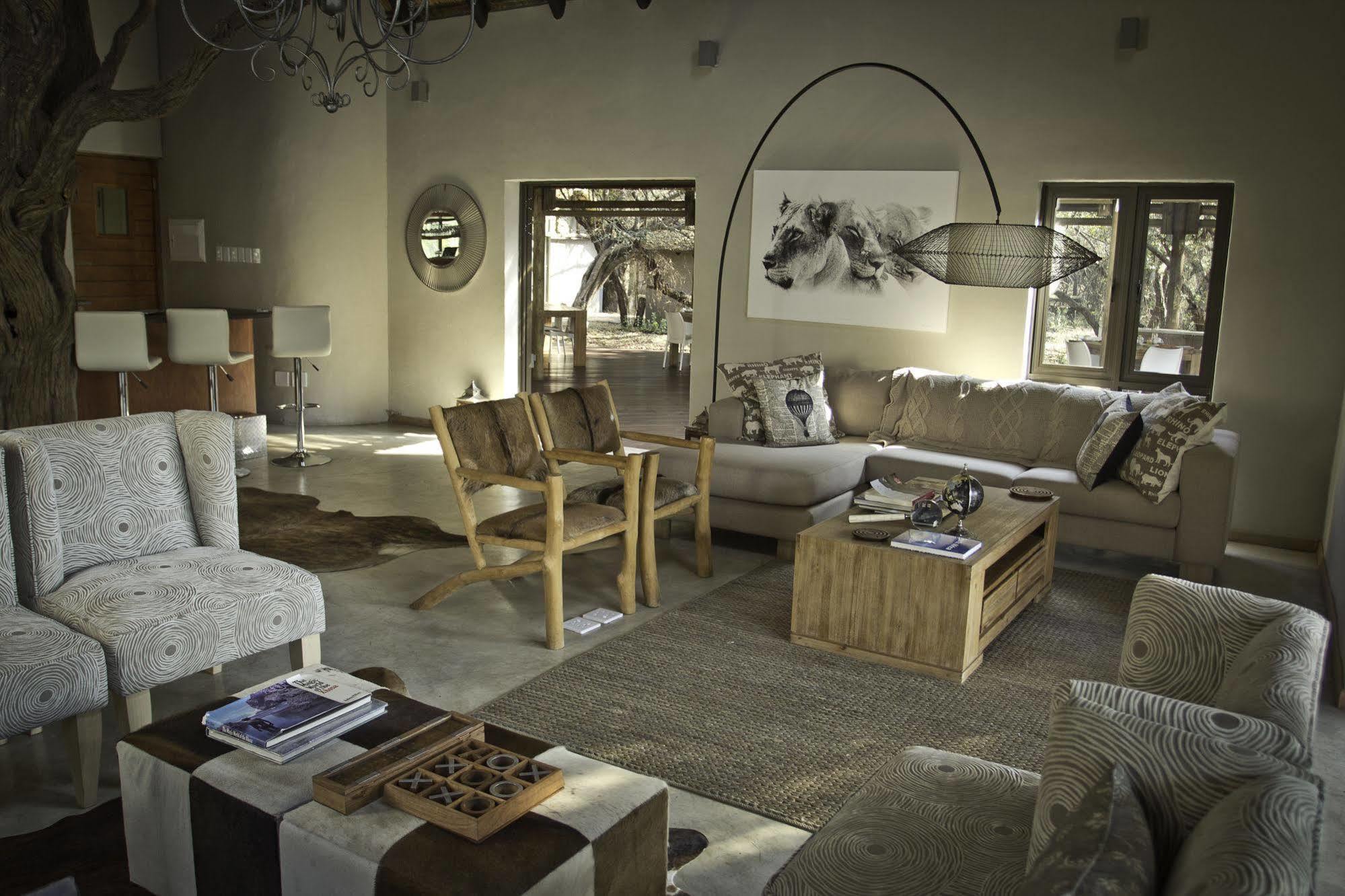 Moditlo River Lodge Hoedspruit Exteriör bild