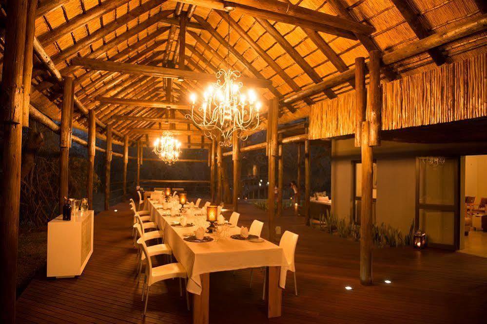 Moditlo River Lodge Hoedspruit Exteriör bild